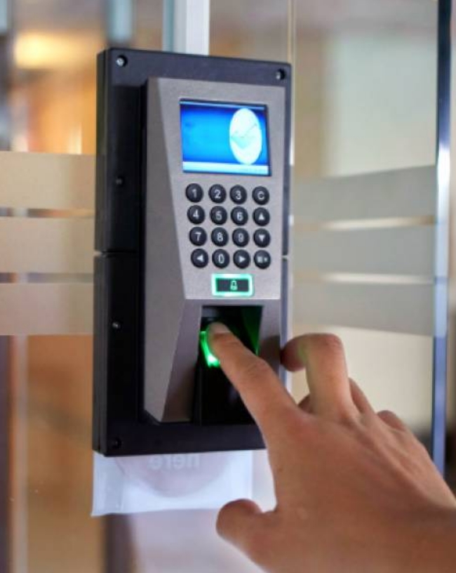 Controle de ponto eletrônico